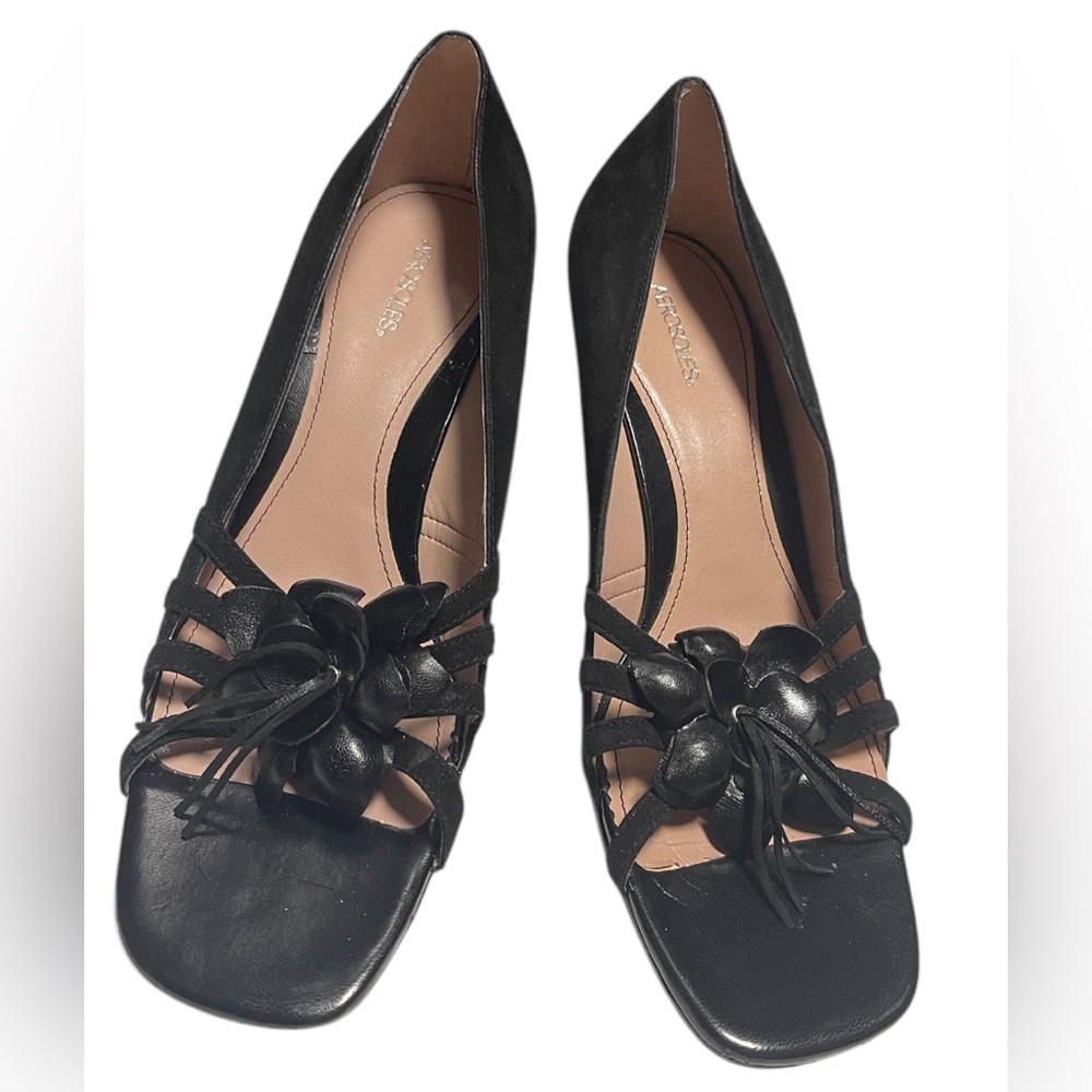 AEROSOLES WANT A DRIFT OPEN TOE HEELS WOMENS FLOWER ACCENT BLACK COLOR SIZE 9M *
